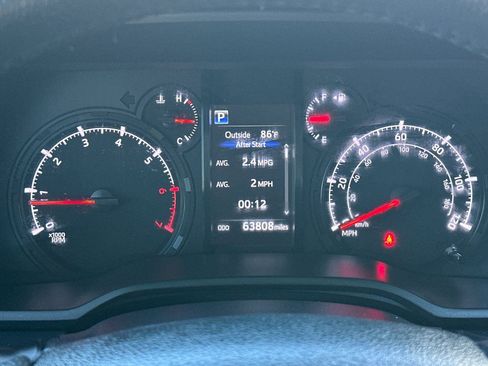 Used 2021 Toyota 4Runner SR5 Premium image 23