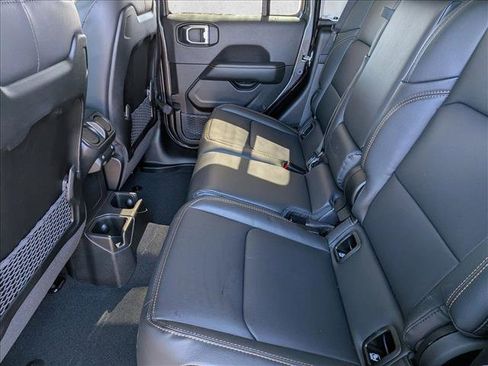 New 2026 Jeep Gladiator Sport image 13