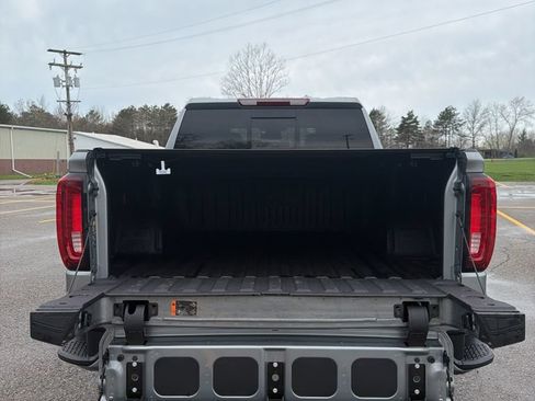 New 2026 GMC Sierra 1500 AT4 w/ LPO, Black Badging Package AWD/4WD image 22