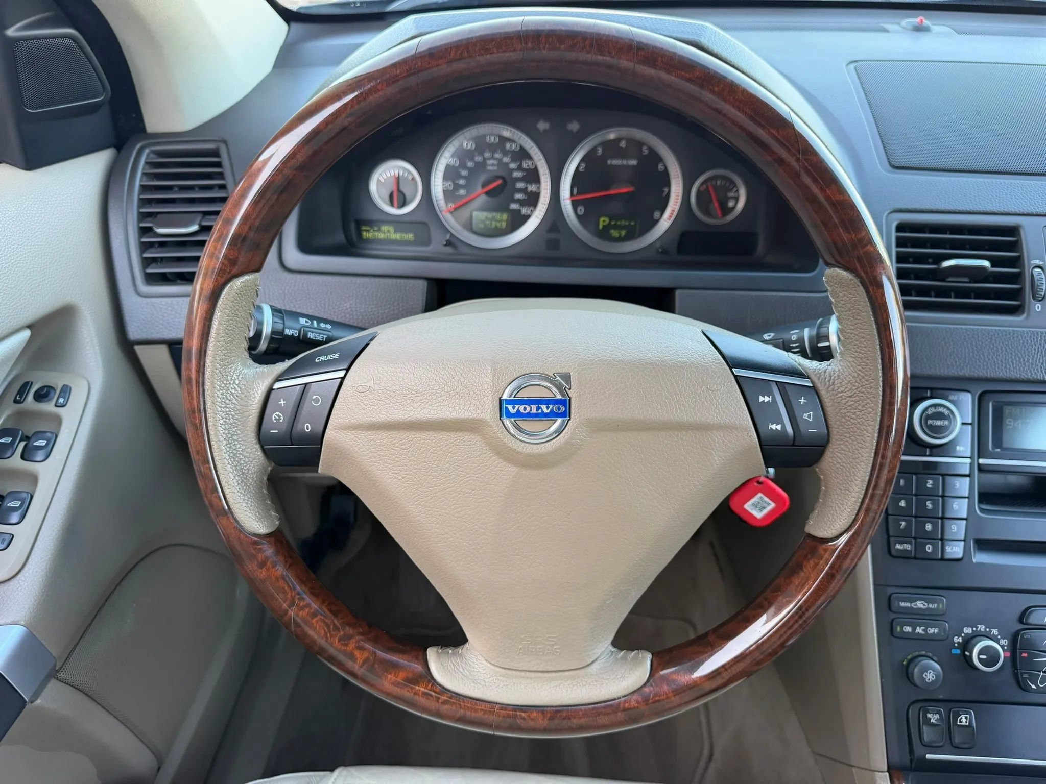 Used 2008 Volvo XC90 V8 AWD/4WD image 11