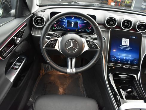 Used 2023 Mercedes-Benz C 300 Sedan image 13