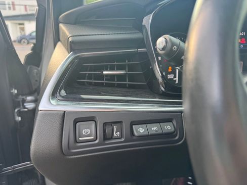 Used 2022 Cadillac XT5 Premium Luxury w/ Technology Package image 14