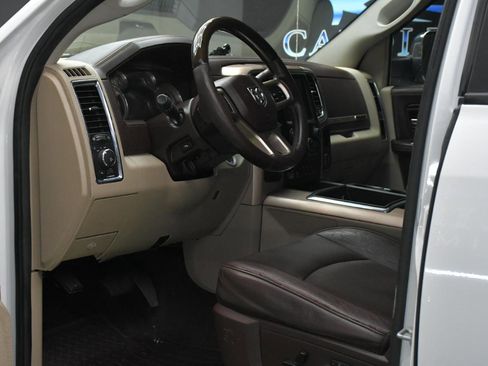Used 2014 RAM 3500 Laramie Longhorn image 20