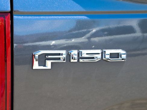 Used 2015 Ford F150 Lariat w/ Equipment Group 502A Luxury AWD/4WD image 55
