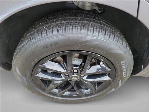 Used 2025 Land Rover Discovery Sport S AWD/4WD image 11