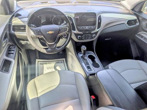 Used 2020 Chevrolet Equinox Premier FWD image 11