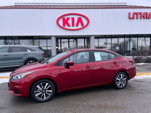 Used 2021 Nissan Versa SV FWD image 1