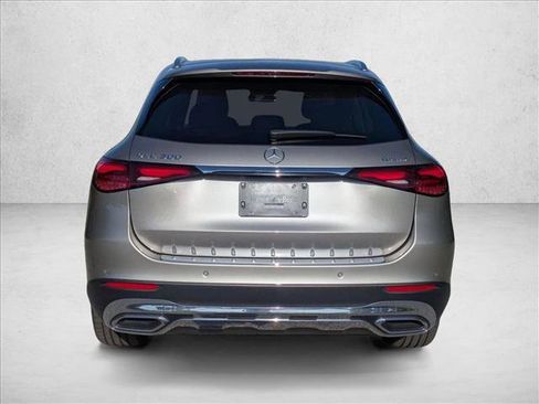 Used 2023 Mercedes-Benz GLC 300 4MATIC image 6