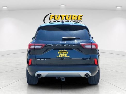 Used 2024 Ford Escape Active w/ Tech Pack #1 AWD/4WD image 5