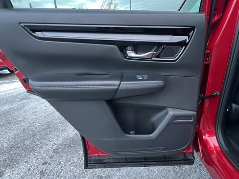 Used 2023 Honda CR-V Sport Touring image 17