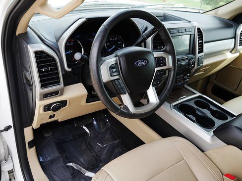 Used 2019 Ford F350 Lariat w/ Tow Technology Bundle AWD/4WD image 12