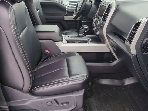 Used 2020 Ford F150 Lariat w/ Equipment Group 502A Luxury image 24