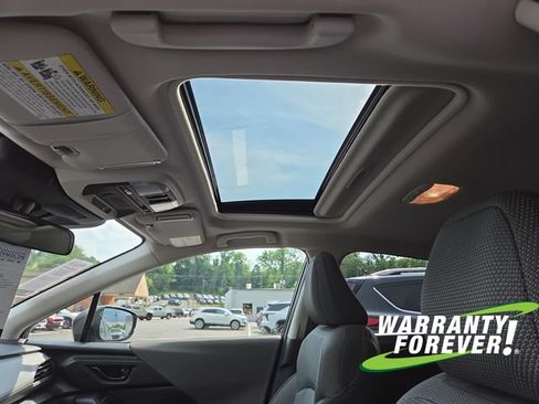 Used 2024 Subaru Crosstrek 2.0i Premium AWD/4WD image 13