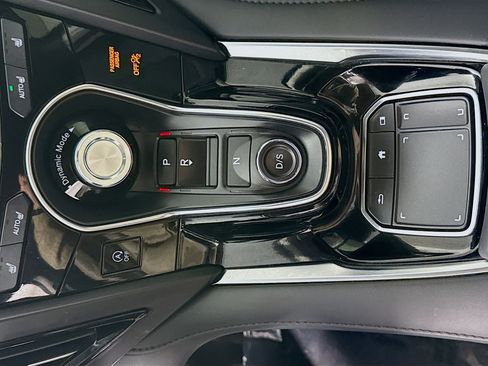 Used 2024 Acura RDX SH-AWD image 20