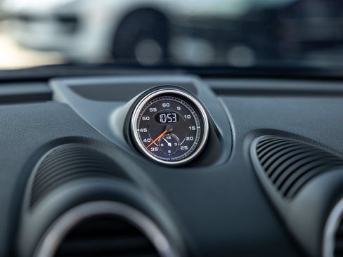 Certified 2024 Porsche 718 Boxster RWD image 29