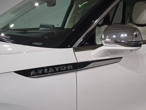 Used 2022 Lincoln Aviator Black Label w/ Dynamic Handling Package image 14
