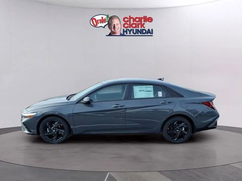 New 2026 Hyundai Elantra Sport FWD image 2