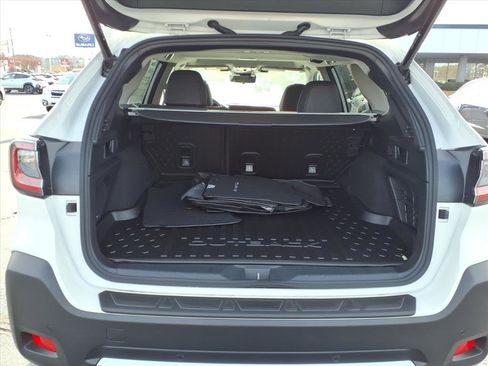 New 2025 Subaru Outback Touring XT image 21