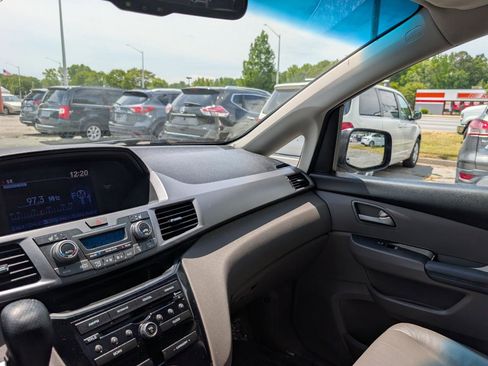 Used 2011 Honda Odyssey EX-L image 30
