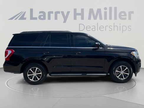 Used 2019 Ford Expedition XLT AWD/4WD image 6