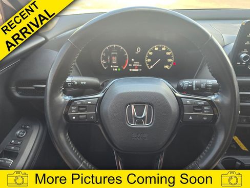 Used 2024 Honda HR-V EX-L image 10
