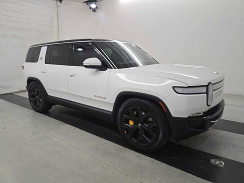 Used 2024 Rivian R1S Adventure AWD/4WD image 2