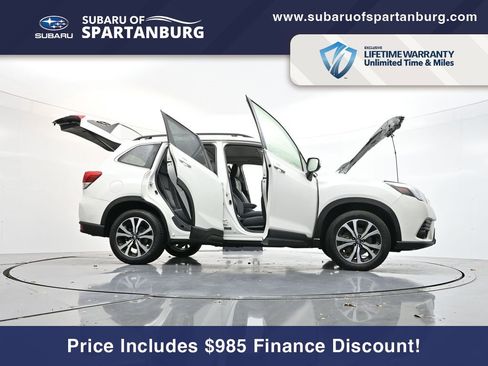 Used 2022 Subaru Forester Limited image 42