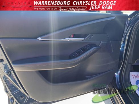 Used 2025 MAZDA CX-30 AWD 2.5 S w/ Select Sport Pkg image 12