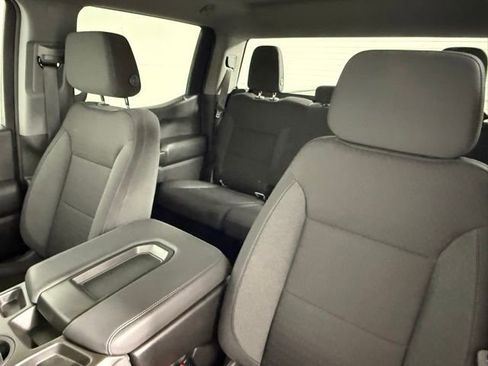 Used 2024 Chevrolet Silverado 1500 Custom Trail Boss w/ LPO, Dark Essentials Package image 31