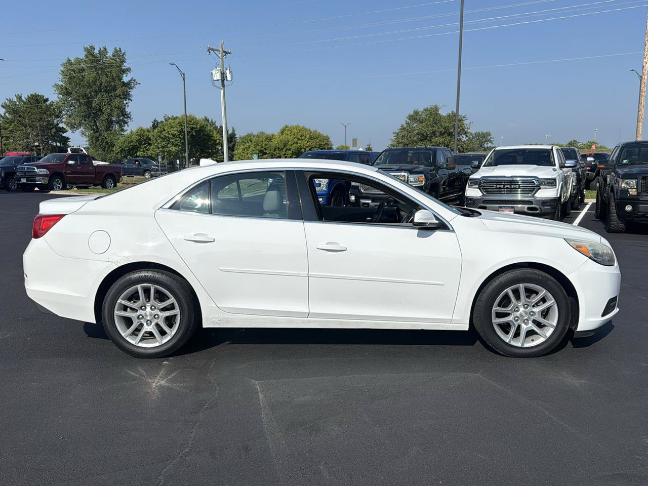 Used 2013 Chevrolet Malibu LT w/ Power Convenience Package FWD image 6