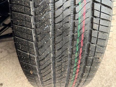 New 2026 GMC Yukon XL Elevation w/ LPO, Get Active Package image 11