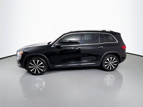Used 2021 Mercedes-Benz GLB 250 image 4