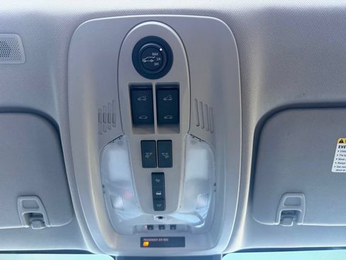 Used 2016 GMC Terrain SLT w/ Open Road Package AWD/4WD image 6