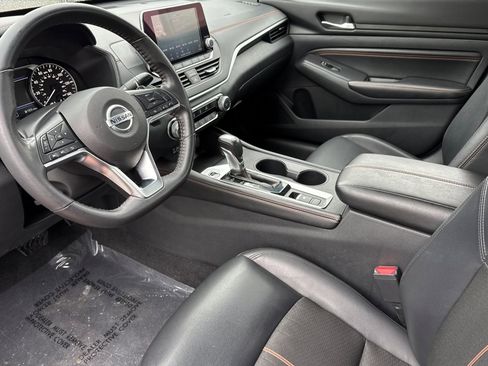 Certified 2022 Nissan Altima 2.5 SR image 10