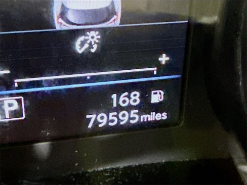 Certified 2018 Nissan Rogue S image 5