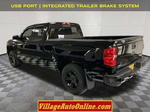 Used 2017 Chevrolet Silverado 1500 LT w/ Midnight Edition AWD/4WD image 2