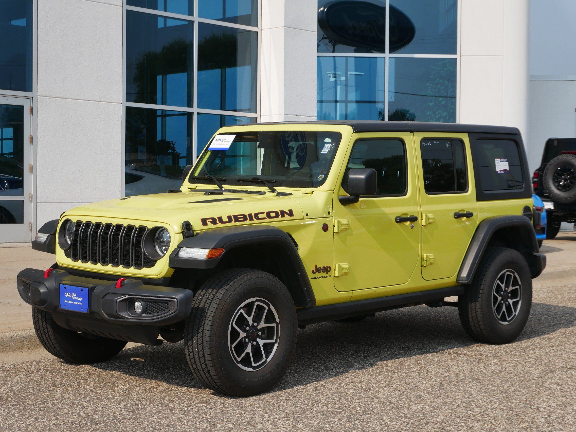 Used 2024 Jeep Wrangler Unlimited Rubicon AWD/4WD image 25