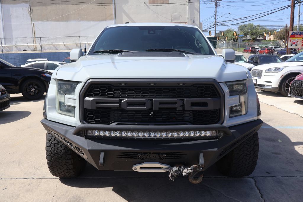 Used 2017 Ford F150 Raptor w/ Equipment Group 802A Luxury AWD/4WD image 2