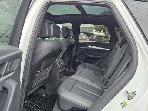 Used 2020 Audi Q5 2.0T Premium w/ Titanium Sport Package image 22