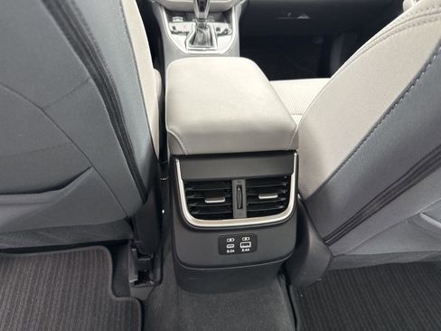 Used 2025 Subaru Legacy Premium AWD/4WD image 22