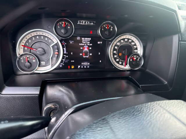 Used 2017 RAM 1500 Laramie AWD/4WD image 18