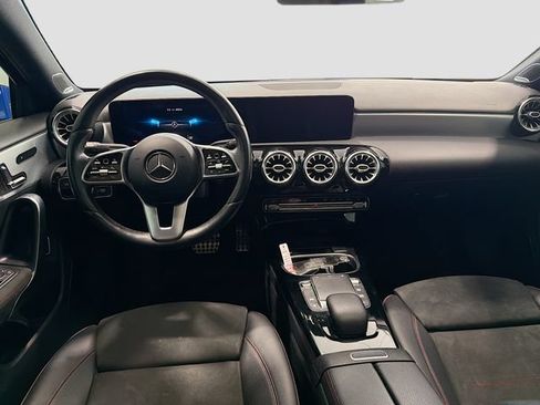 Used 2021 Mercedes-Benz A 220 4MATIC image 21