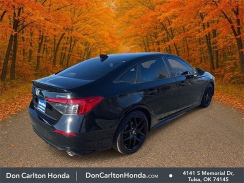 Used 2024 Honda Civic Sport image 4