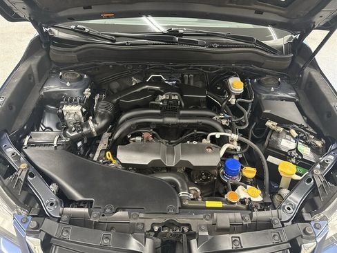 Used 2018 Subaru Forester 2.5i Premium w/ All-Weather Package AWD/4WD image 9