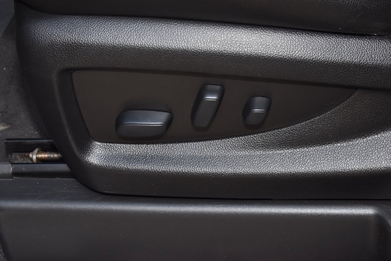 Used 2019 Chevrolet Tahoe Premier AWD/4WD image 37
