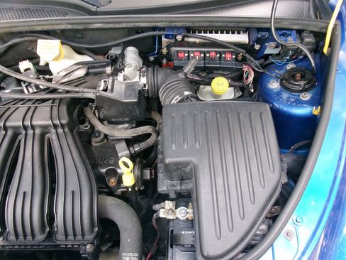 Used 2006 Chrysler PT Cruiser FWD image 45