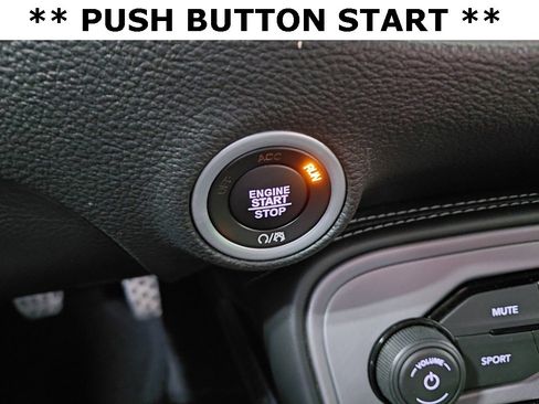 Used 2023 Dodge Challenger R/T w/ Blacktop Package image 15