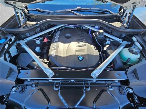 New 2026 BMW X7 xDrive40i w/ M Sport Package image 18