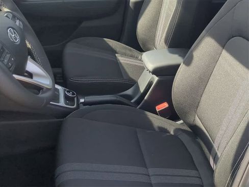 New 2026 Hyundai Venue SEL image 17