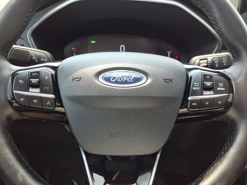 Used 2025 Ford Escape SE FWD image 20